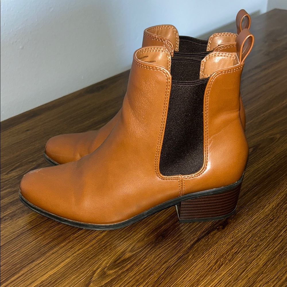 Women's Tan Ankle Boots